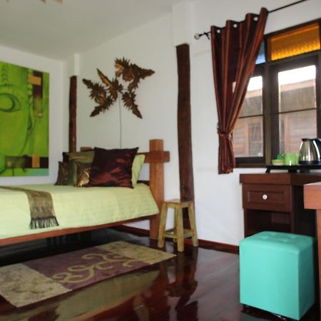 Kalaka Homestay Ban San Sai Exterior foto